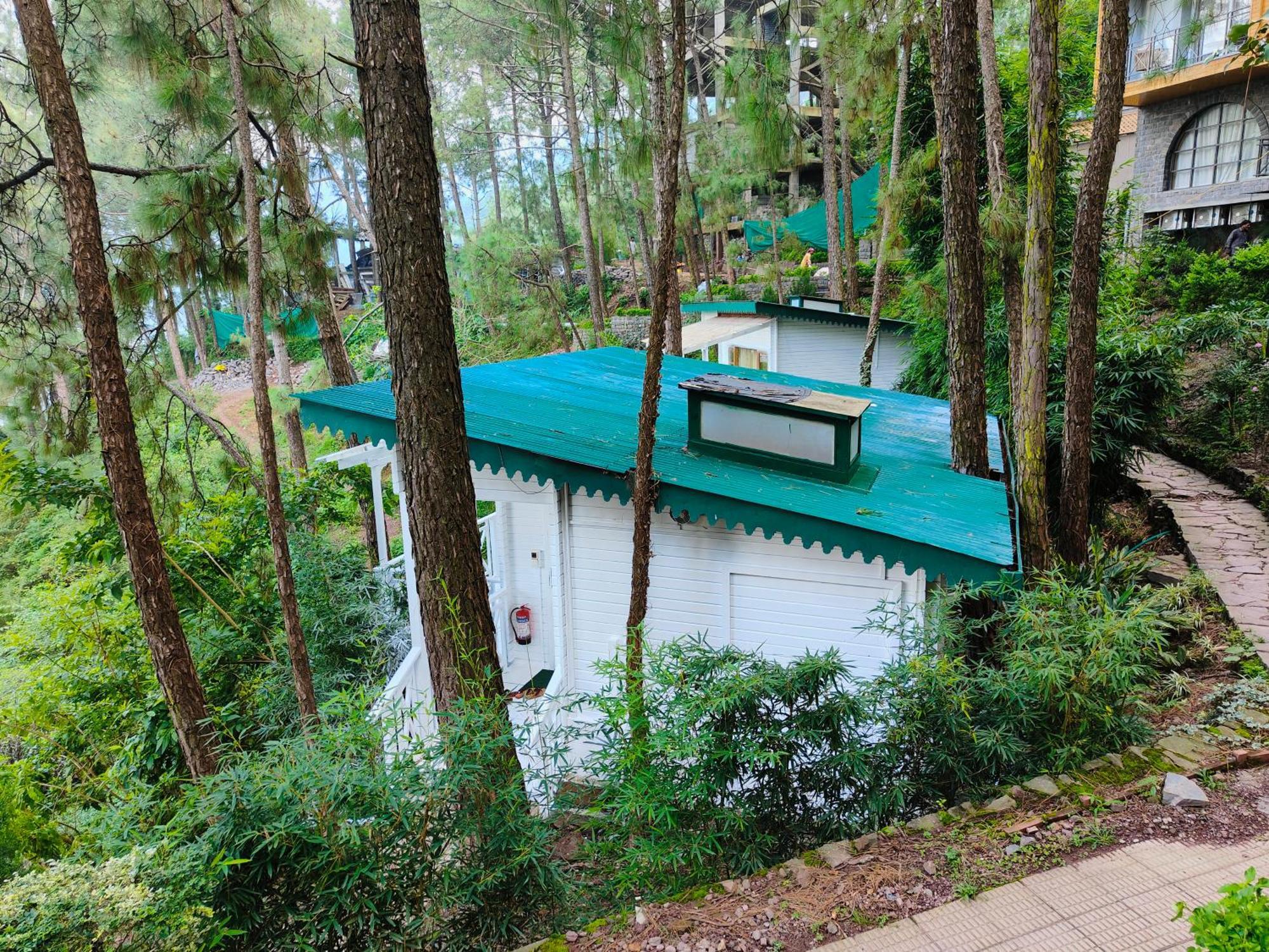 Kasauli Hills Resort Exterior foto